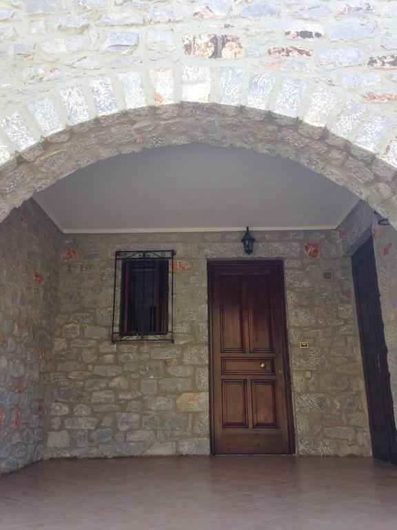 Las - Giannakakoy Traditional Stone Houses Néon Oítilon Екстериор снимка